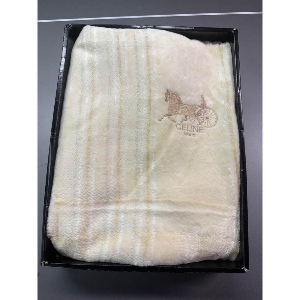 Celine Paris Vintage Throw Blanket Cream Horse and Carriage Logo with Box